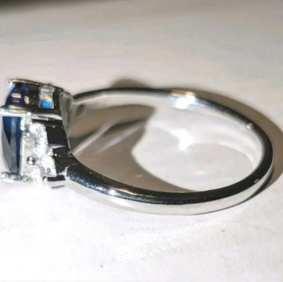 Womens 925 Dazzling 8ct Brilliant Cut Blue Gemstone Ring Sz 11